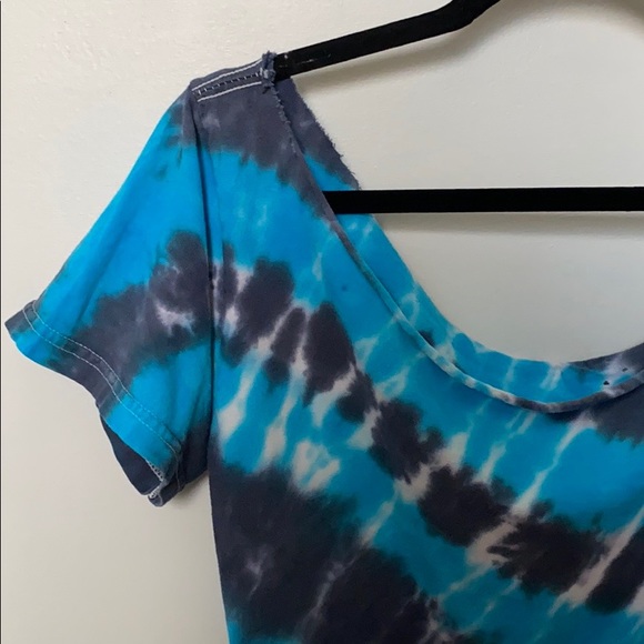 Distressed Tye Dye T-Shirt NEEDS SOME LOVE! - Picture 4 of 15